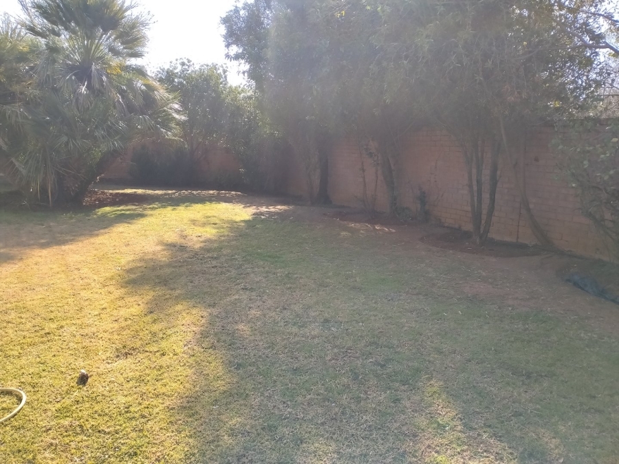 5 Bedroom Property for Sale in Bayswater Free State